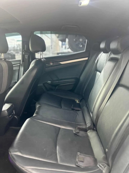 2021 Honda Civic 10th Gen - Image 6 of 9