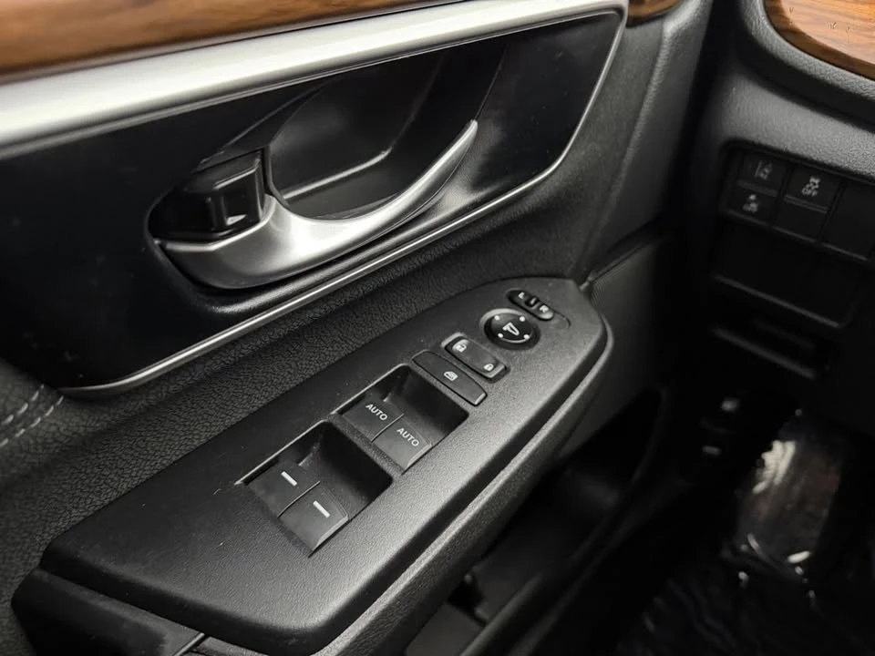2021 Honda CR-V 5th Gen - Image 14 of 19