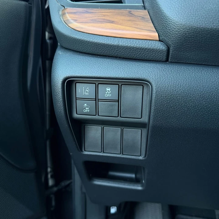 2021 Honda CR-V 5th Gen - Image 17 of 19
