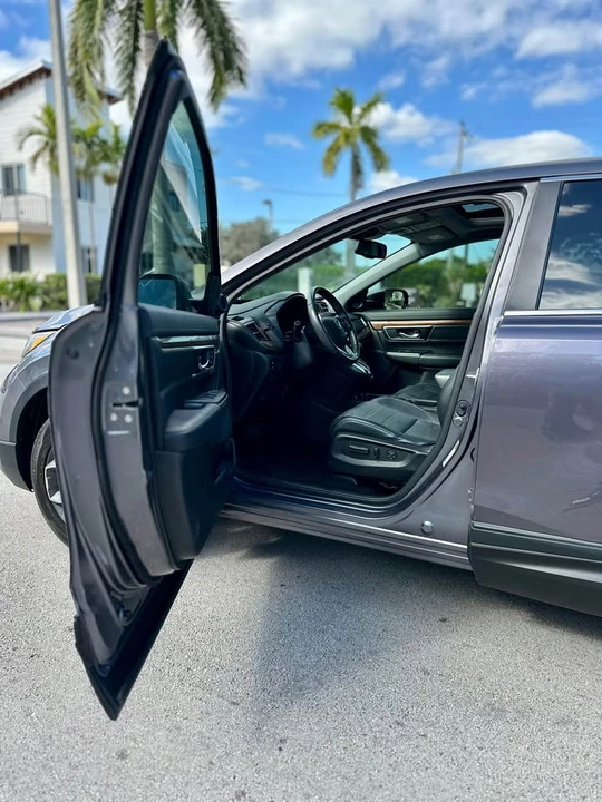 2021 Honda CR-V 5th Gen - Image 10 of 13