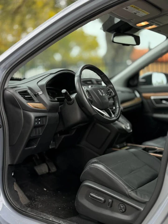 2021 Honda CR-V 5th Gen - Image 13 of 15