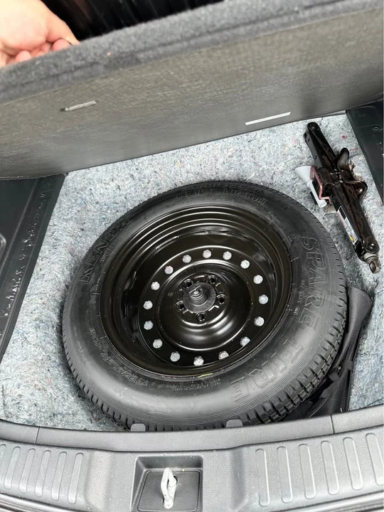 2021 Honda CR-V 5th Gen - Image 8 of 16