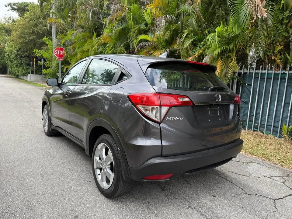 2021 Honda CR-V 5th Gen - Image 4 of 14