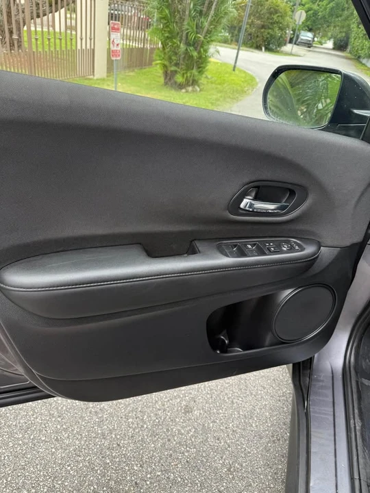 2021 Honda CR-V 5th Gen - Image 14 of 14
