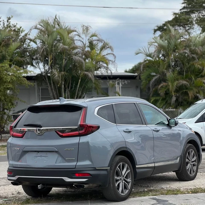 2021 Honda CR-V 5th Gen - Image 13 of 17