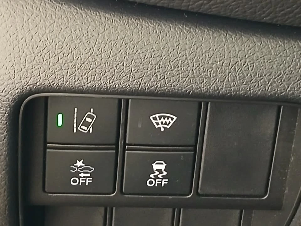 2021 Honda CR-V 5th Gen - Image 18 of 20