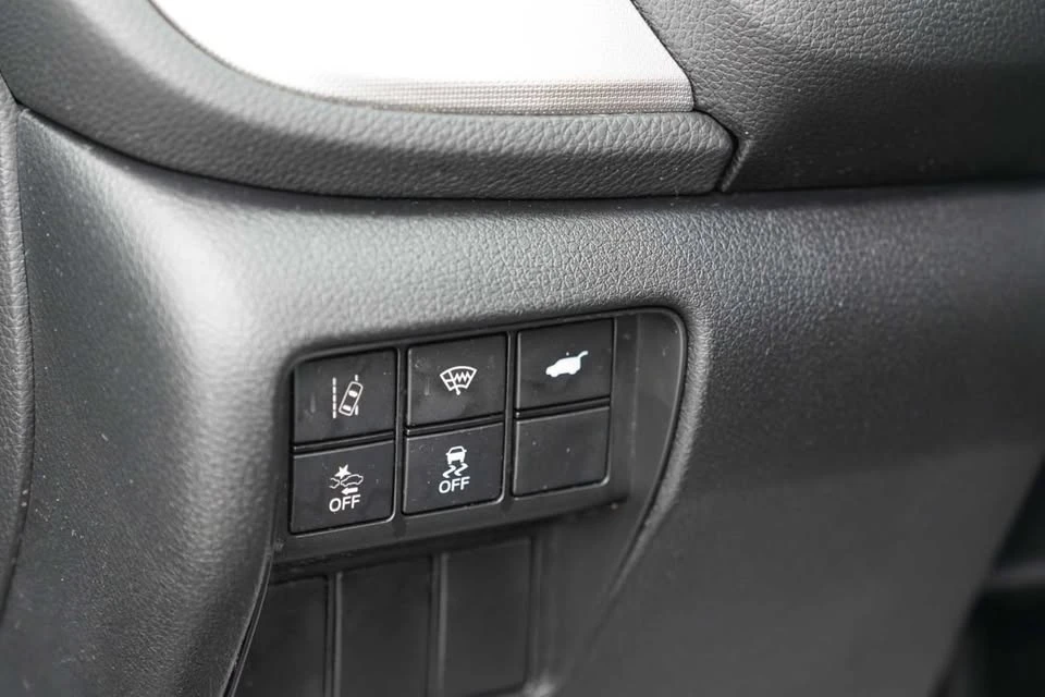 2021 Honda CR-V 5th Gen - Image 15 of 16