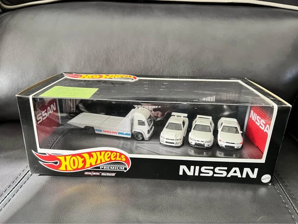 2021 Parts & Memorabilia Scale Models - Image 3 of 3