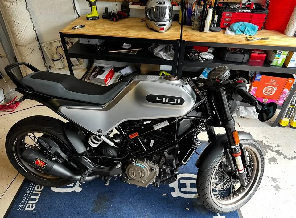 2021 Husqvarna - Image 2 of 6