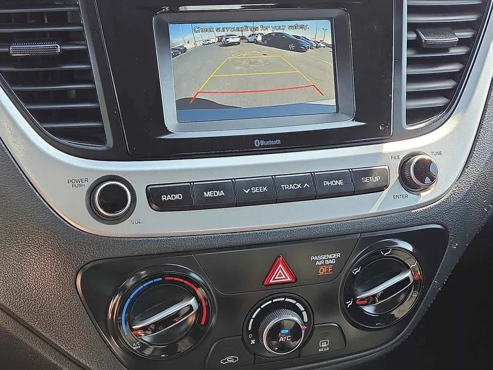 2021 Hyundai Accent - Image 8 of 12