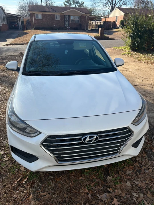 2021 Hyundai Accent - Image 2 of 4