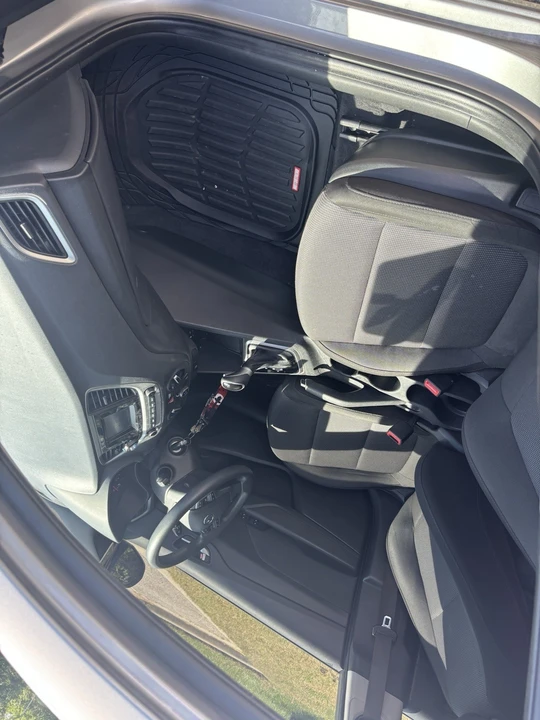 2021 Hyundai Accent - Image 5 of 11