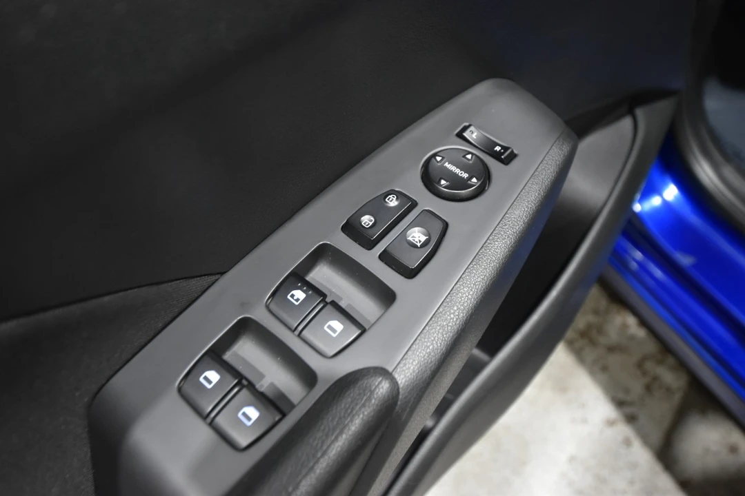 2021 Hyundai Accent - Image 11 of 12