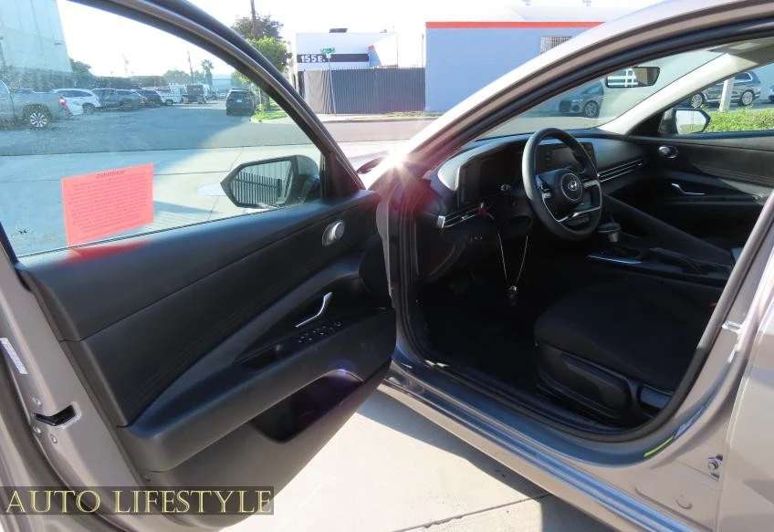 2021 Hyundai Elantra - Image 21 of 21