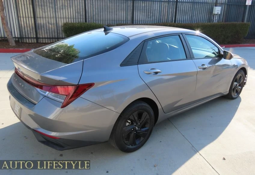 2021 Hyundai Elantra - Image 5 of 21
