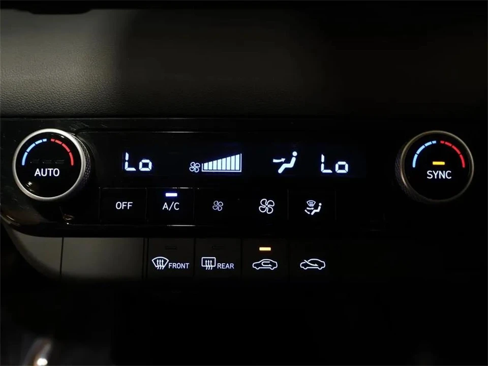 2021 Hyundai Elantra - Image 19 of 31