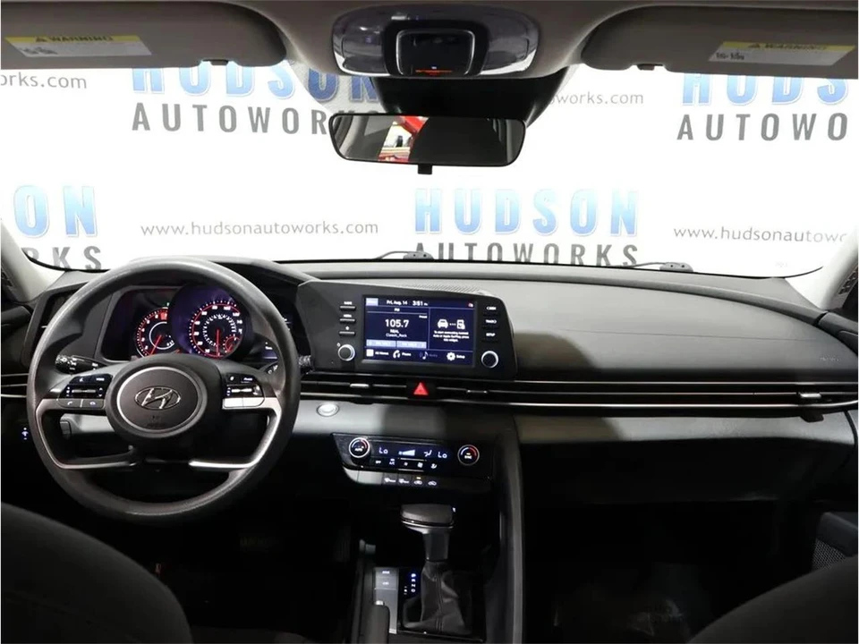 2021 Hyundai Elantra - Image 23 of 31
