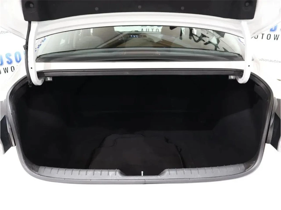 2021 Hyundai Elantra - Image 31 of 31