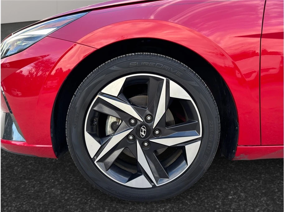 2021 Hyundai Elantra - Image 13 of 21