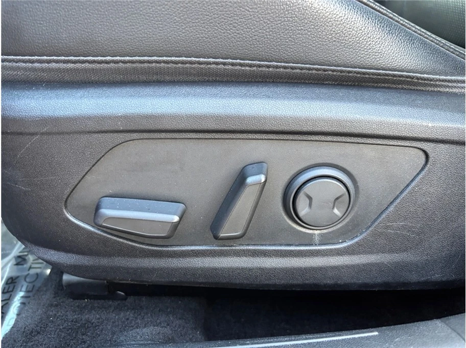 2021 Hyundai Elantra - Image 19 of 21