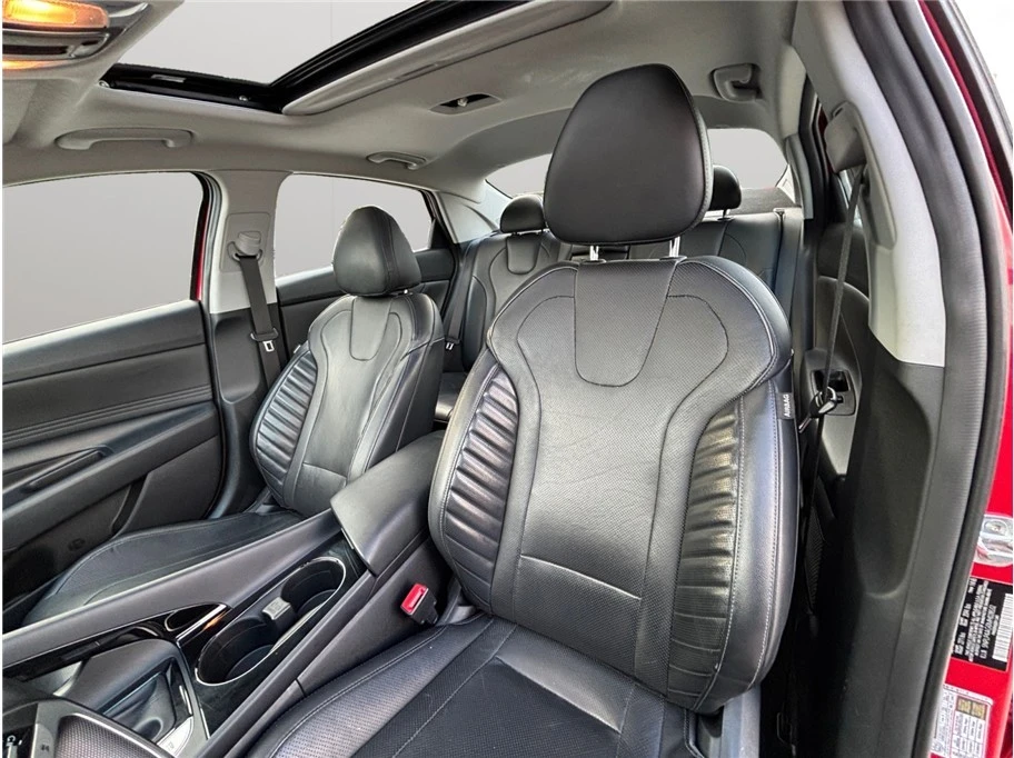 2021 Hyundai Elantra - Image 18 of 21