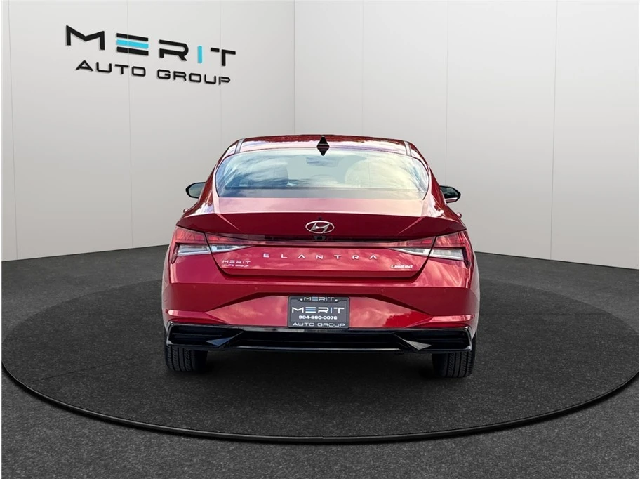 2021 Hyundai Elantra - Image 8 of 21