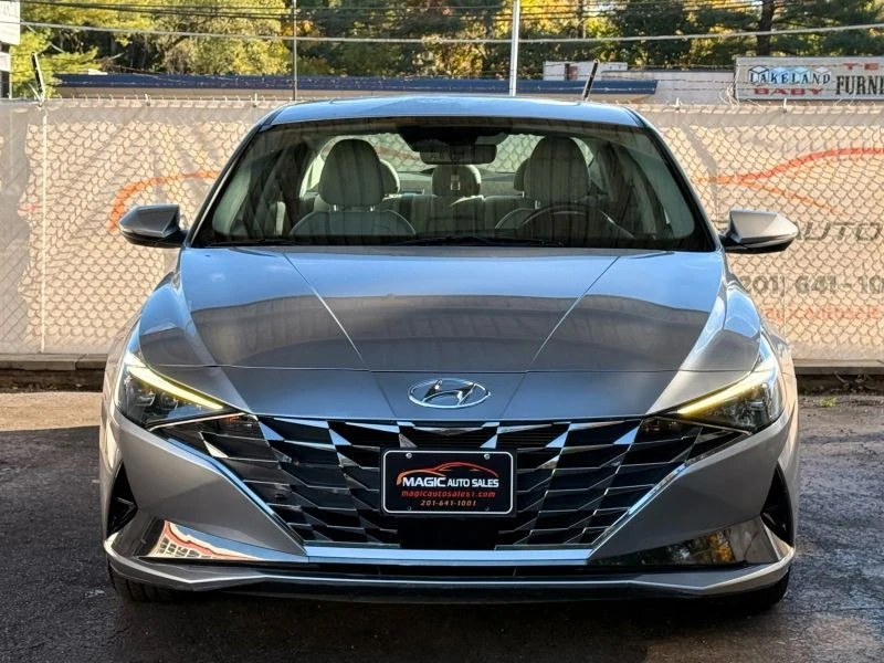 2021 Hyundai Elantra - Image 5 of 12