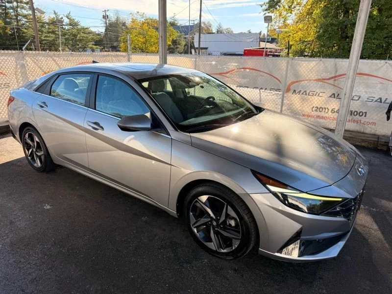 2021 Hyundai Elantra - Image 7 of 12