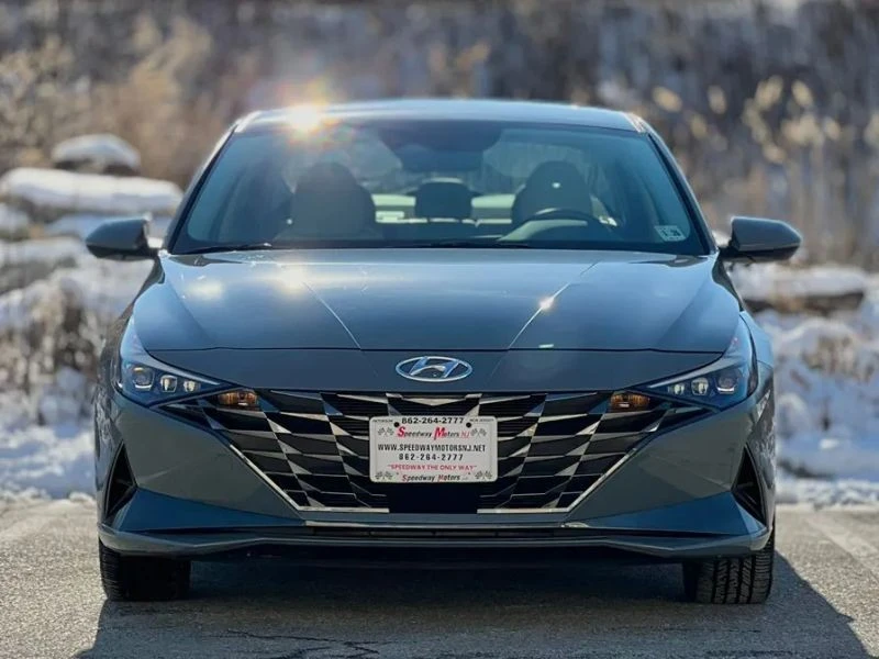 2021 Hyundai Elantra - Image 3 of 12