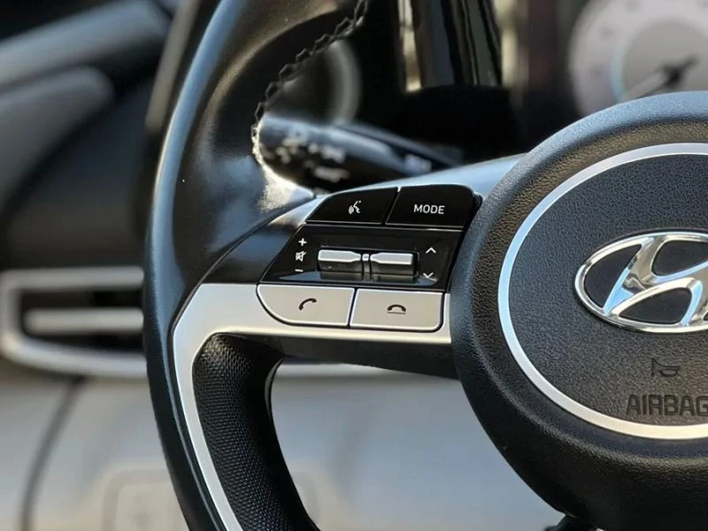 2021 Hyundai Elantra - Image 11 of 12