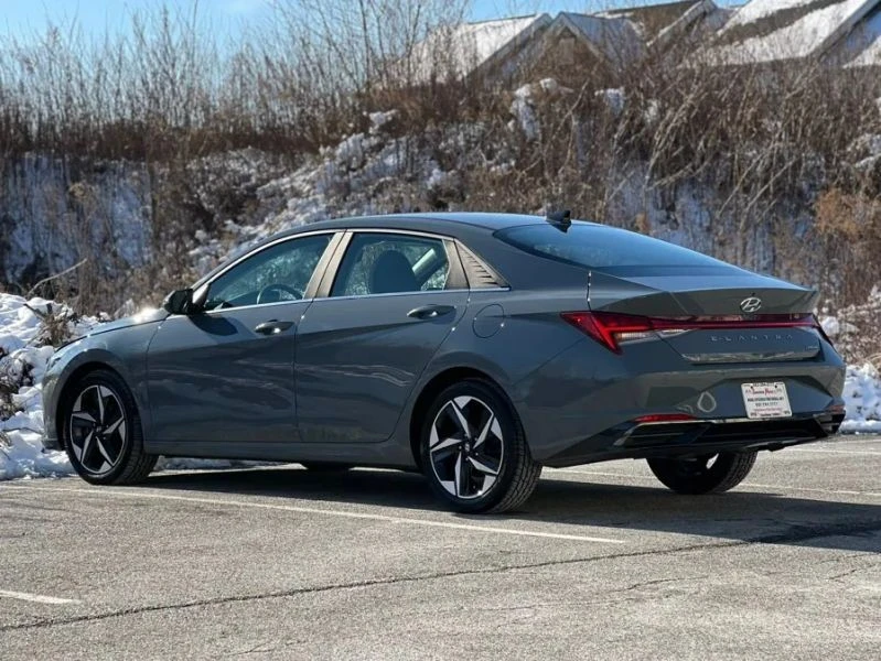 2021 Hyundai Elantra - Image 6 of 12