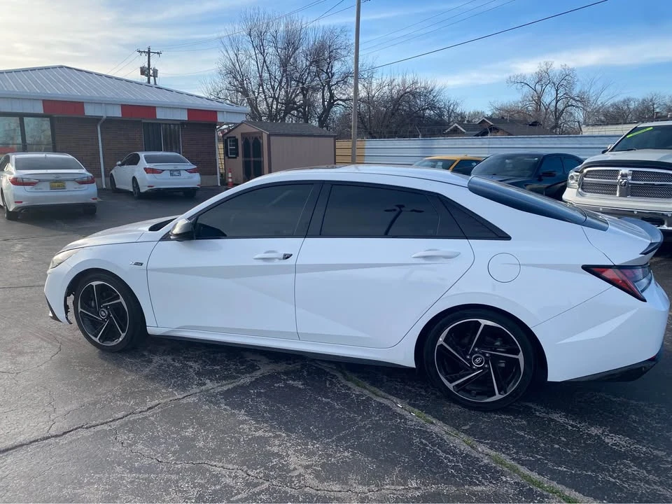 2021 Hyundai Elantra - Image 7 of 16