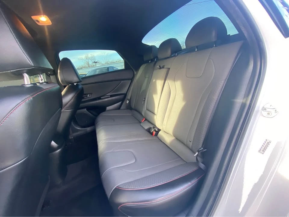 2021 Hyundai Elantra - Image 10 of 16