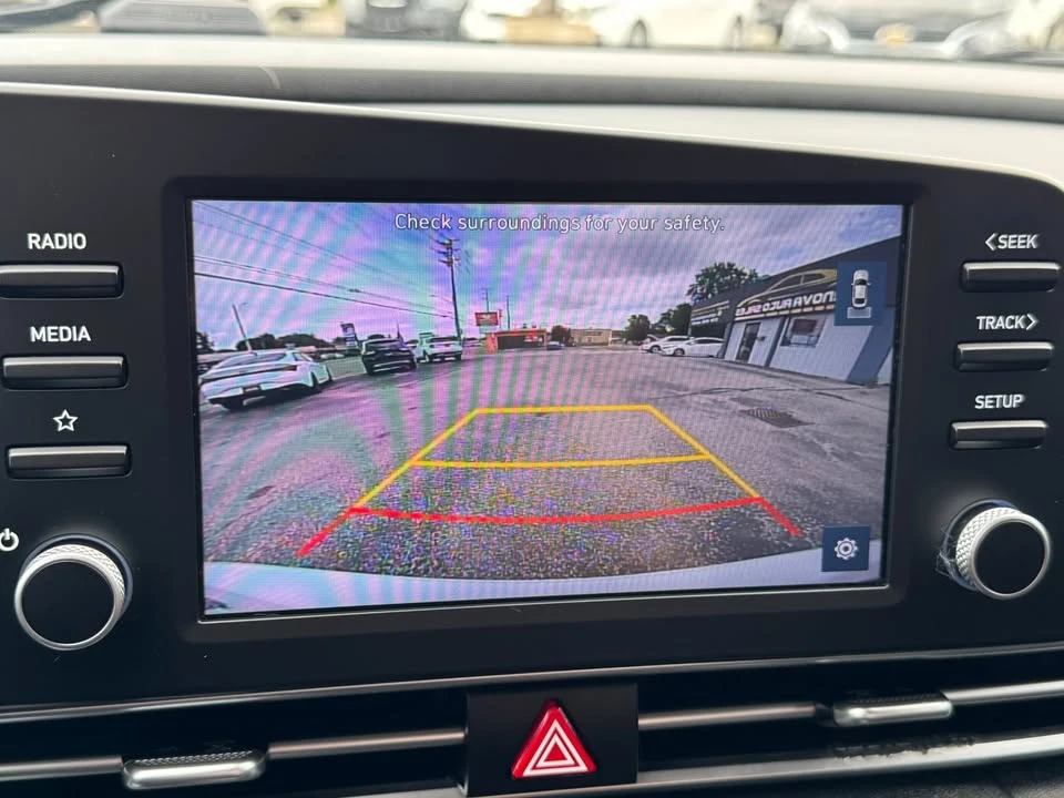 2021 Hyundai Elantra - Image 15 of 20