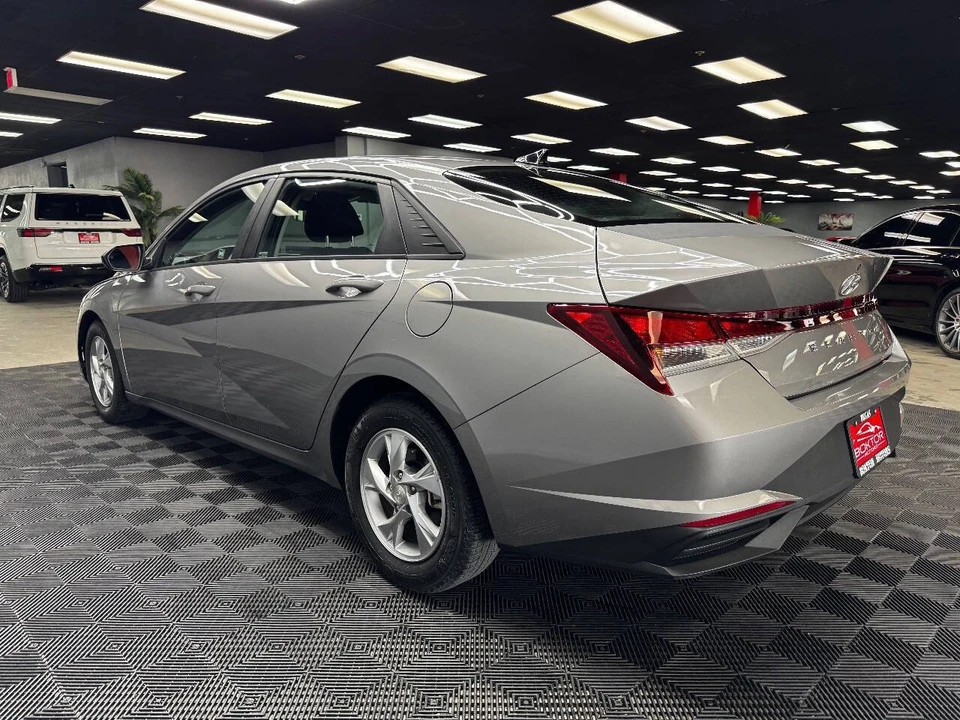2021 Hyundai Elantra - Image 9 of 12