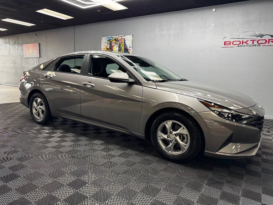 2021 Hyundai Elantra - Image 2 of 12