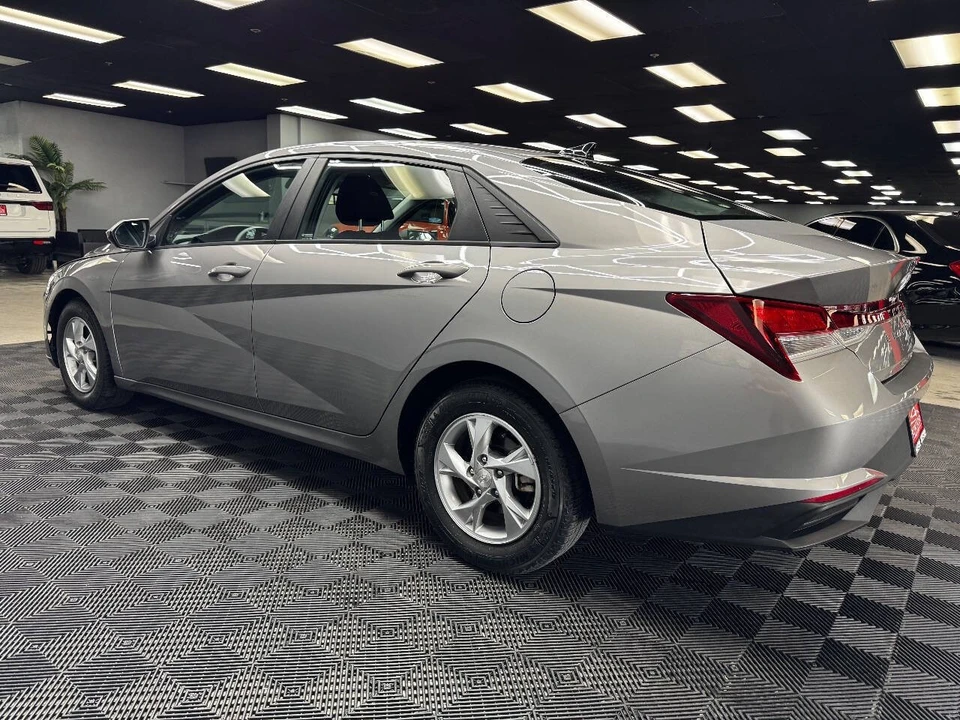 2021 Hyundai Elantra - Image 8 of 12