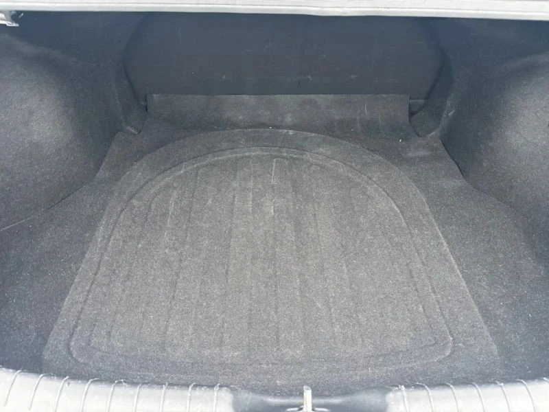 2021 Hyundai Elantra - Image 10 of 11