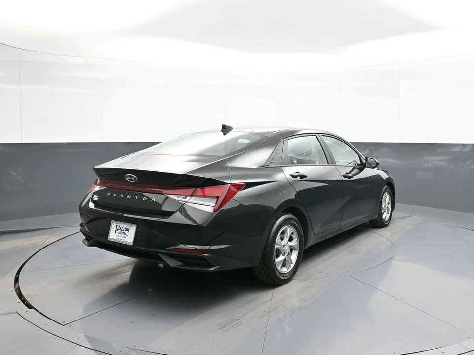 2021 Hyundai Elantra - Image 6 of 21