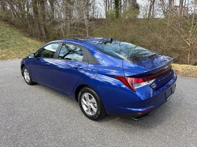 2021 Hyundai Elantra - Image 8 of 21