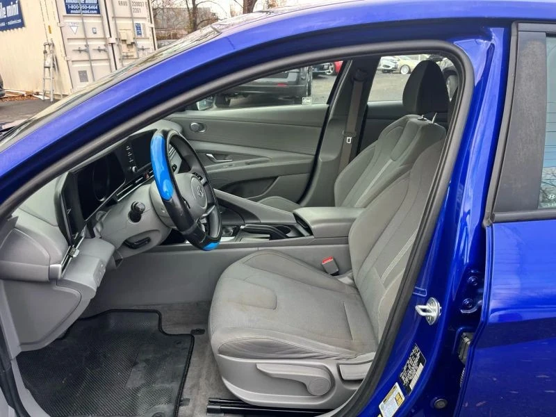 2021 Hyundai Elantra - Image 11 of 12