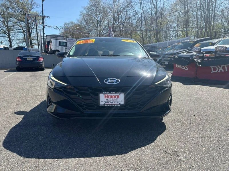 2021 Hyundai Elantra - Image 2 of 12