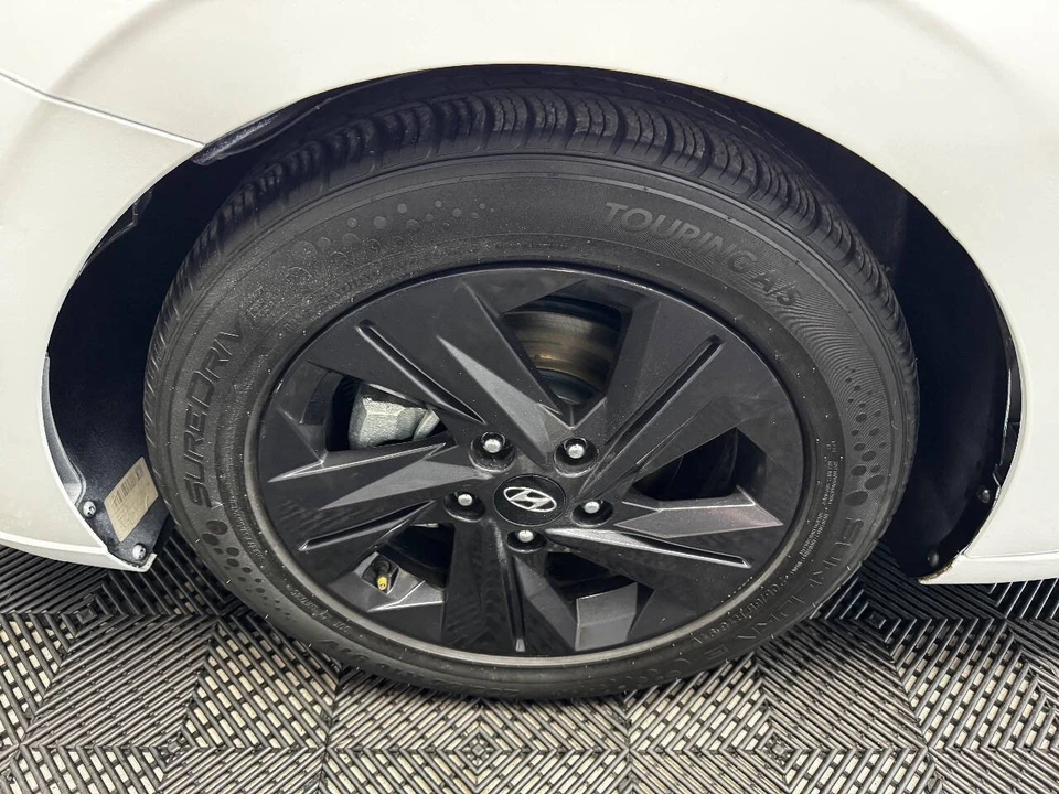 2021 Hyundai Elantra - Image 19 of 21