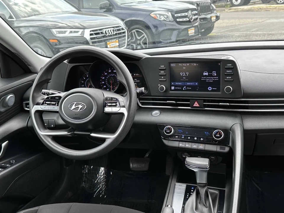2021 Hyundai Elantra - Image 15 of 21
