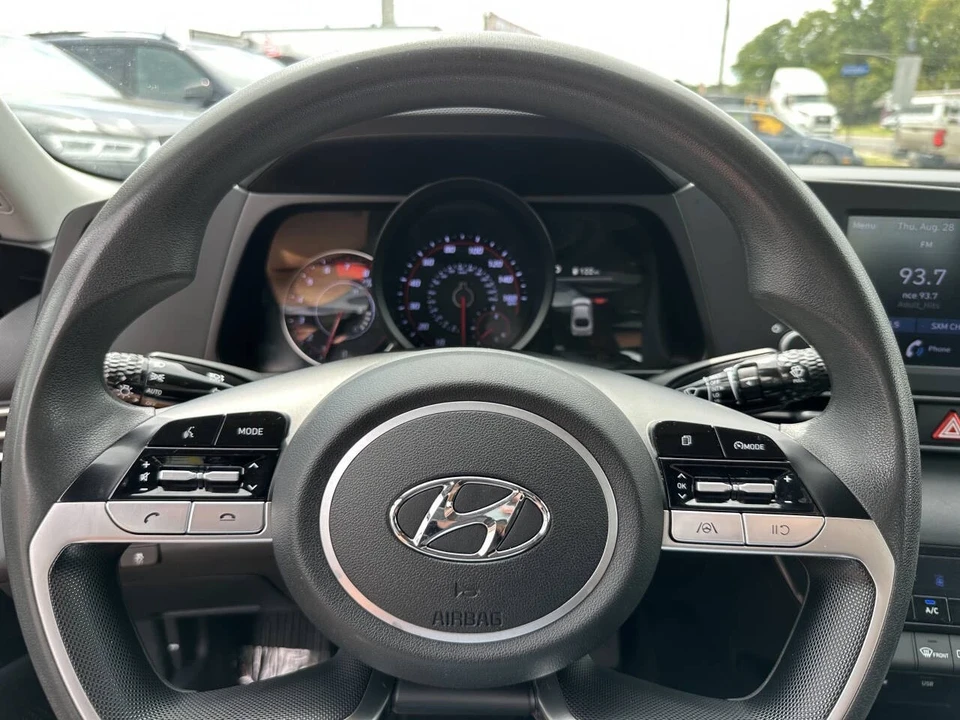 2021 Hyundai Elantra - Image 19 of 21