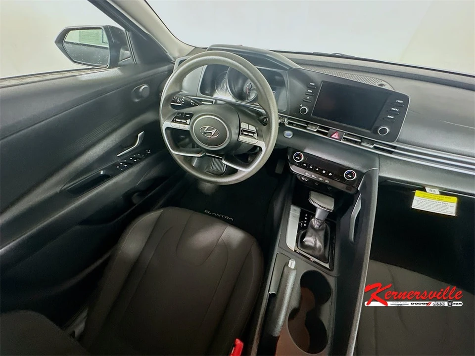 2021 Hyundai Elantra - Image 9 of 21