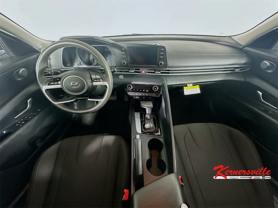 2021 Hyundai Elantra - Image 10 of 21