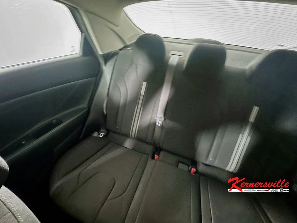 2021 Hyundai Elantra - Image 12 of 21