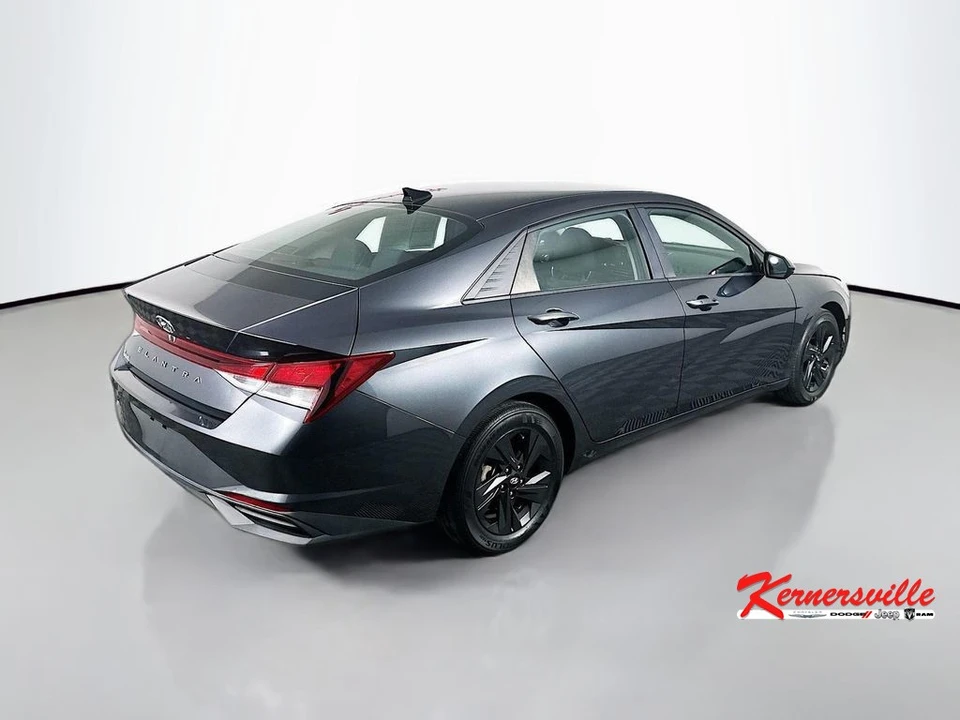2021 Hyundai Elantra - Image 7 of 21