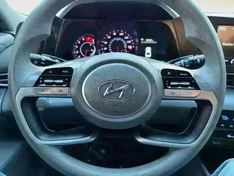 2021 Hyundai Elantra - Image 12 of 12